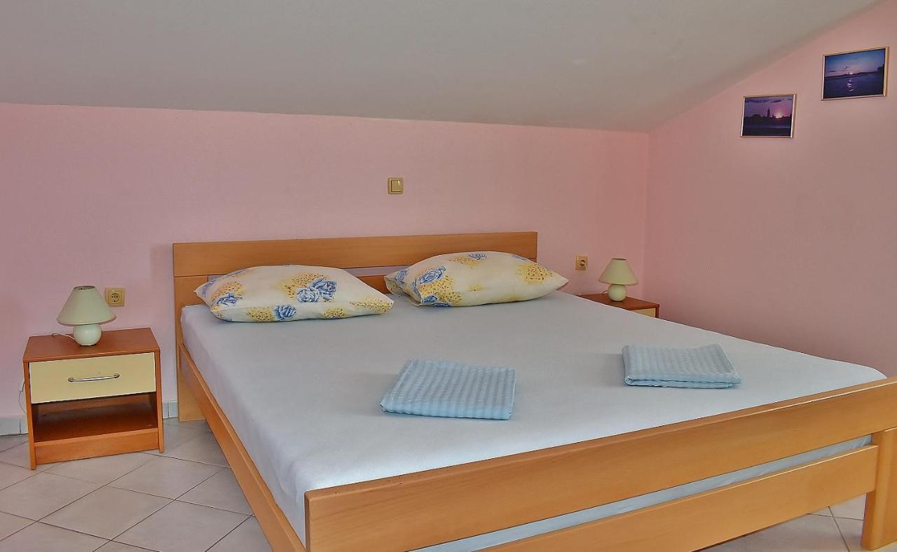 Apartments Felicce Banjol Exterior photo